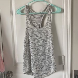 Lulu size 2 tank